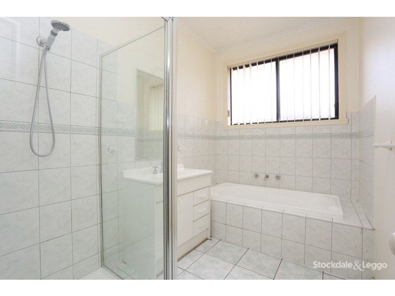1A Leonard Avenue, Glenroy VIC 3046