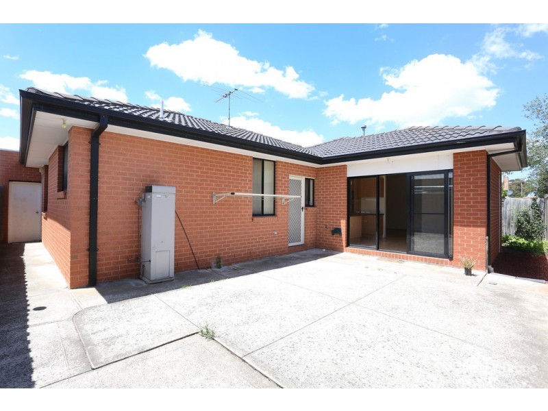 1A Leonard Avenue, Glenroy VIC 3046