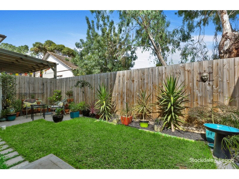 2/34 Heather Court, Glenroy VIC 3046