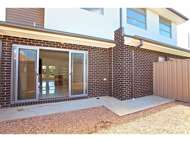 3/39-41 Valencia Street, Glenroy VIC 3046