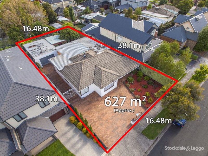 4 Malcolm Street, Oak Park VIC 3046