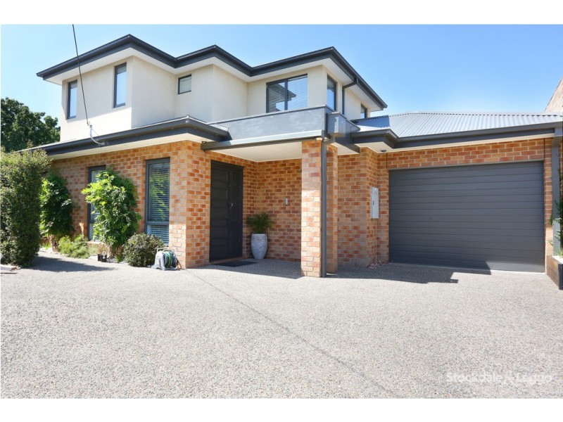2/23 Sandra Avenue, Fawkner VIC 3060