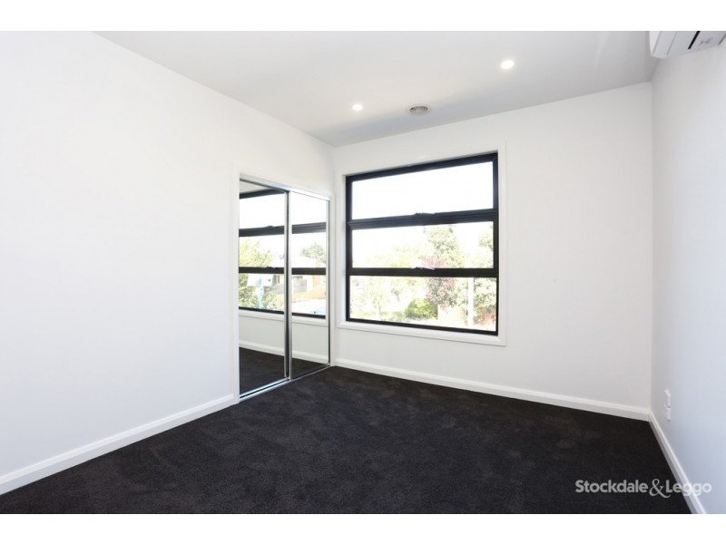 1/42 Hubert Avenue, Glenroy VIC 3046