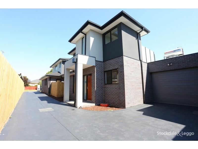 2/42 Hubert Avenue, Glenroy VIC 3046