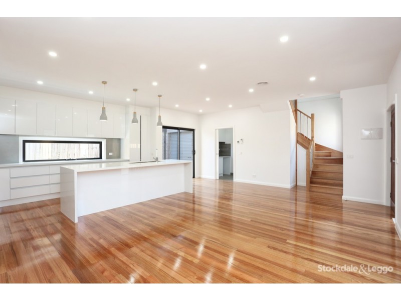 2/42 Hubert Avenue, Glenroy VIC 3046