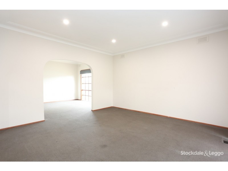 9 Ogden Street, Glenroy VIC 3046