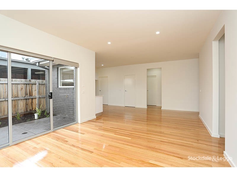 3/41 Anselm Grove, Glenroy VIC 3046