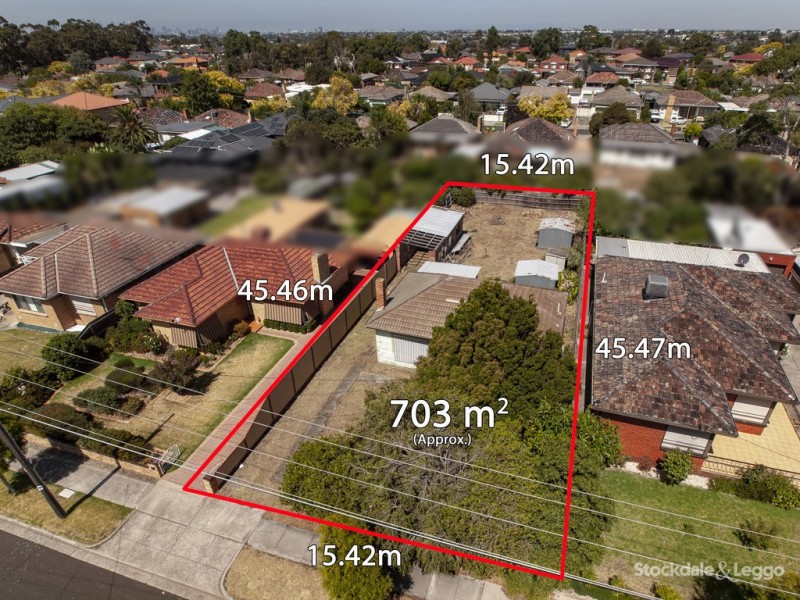 15 Golf Links Road, Glenroy VIC 3046