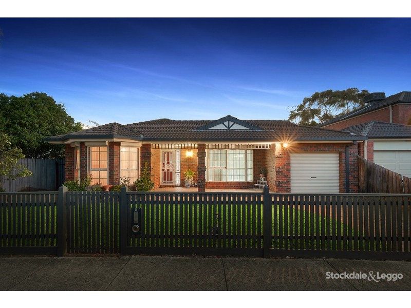 5 Freeman Drive, Glenroy VIC 3046