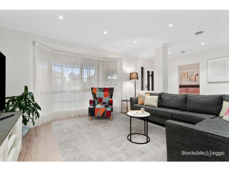 5 Freeman Drive, Glenroy VIC 3046