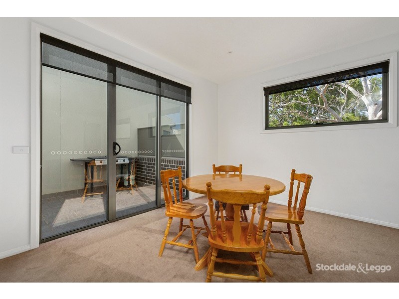 4/1 Vangelica Way, South Morang VIC 3752