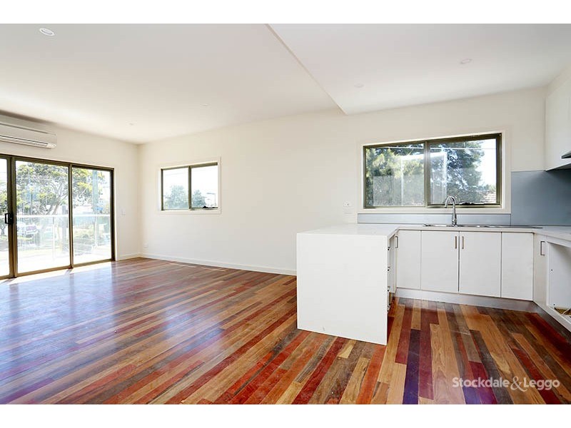 137 Melbourne Avenue, Glenroy VIC 3046