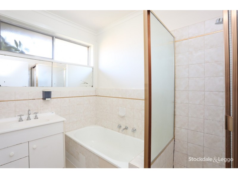 1/11 Logan Street, Glenroy VIC 3046