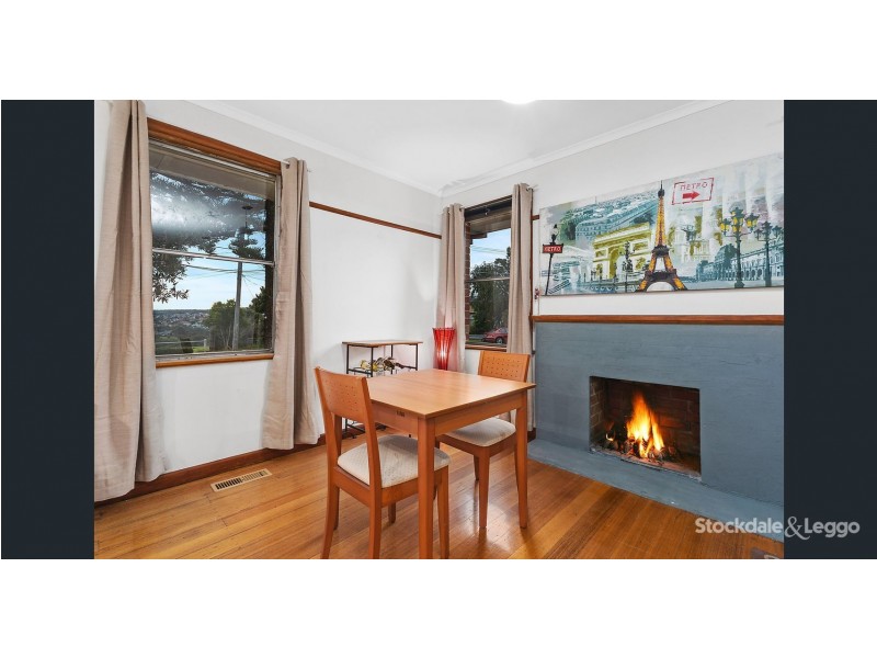 102 Sunset Blvd, Jacana VIC 3047