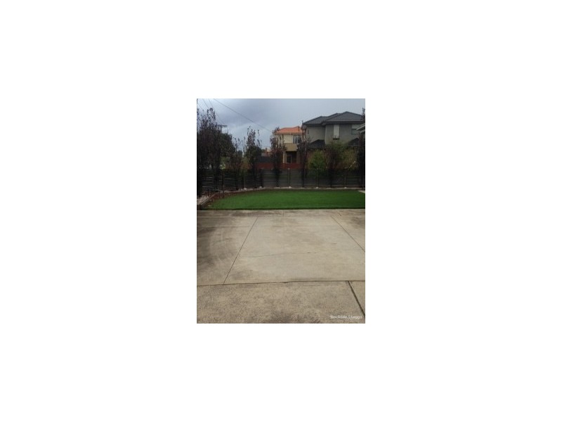 40 Hartington St, Glenroy VIC 3046