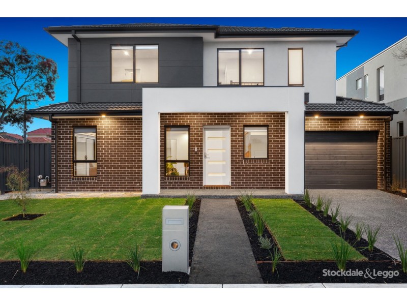 82 Melbourne Avenue, Glenroy VIC 3046