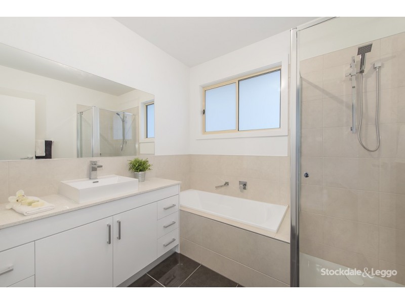 1B Lockley Street, Hadfield VIC 3046