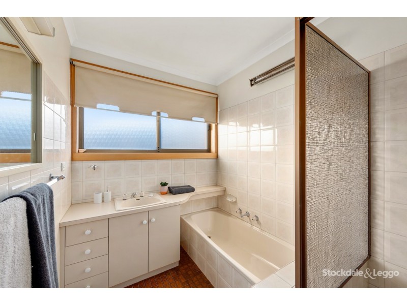 11 Richard Street, Hadfield VIC 3046