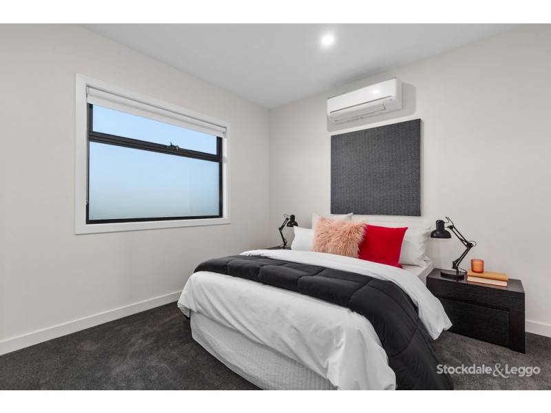 24A Leonard Aveune, Glenroy VIC 3046