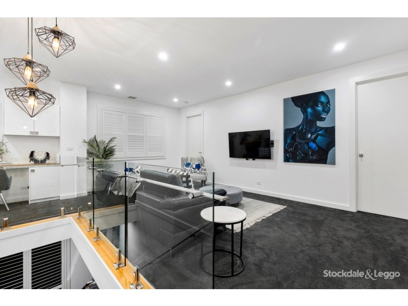 17 Win-Malee Street, Hadfield VIC 3046