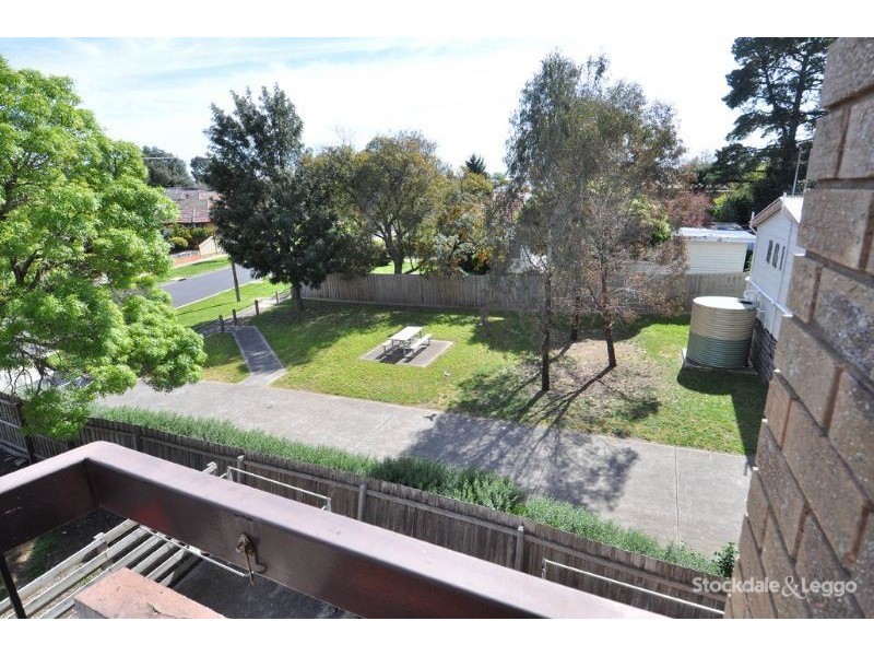 12/2-6 Chapman Avenue, Glenroy VIC 3046