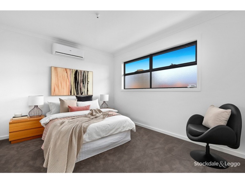 2/25 Austin Crescent, Pascoe Vale VIC 3044