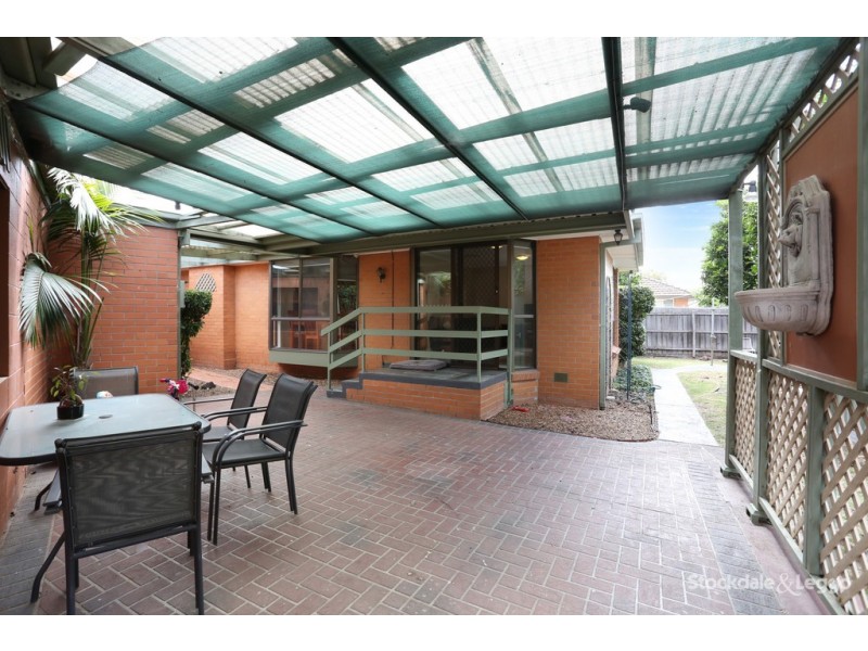 1 Epsom Court, Fawkner VIC 3060