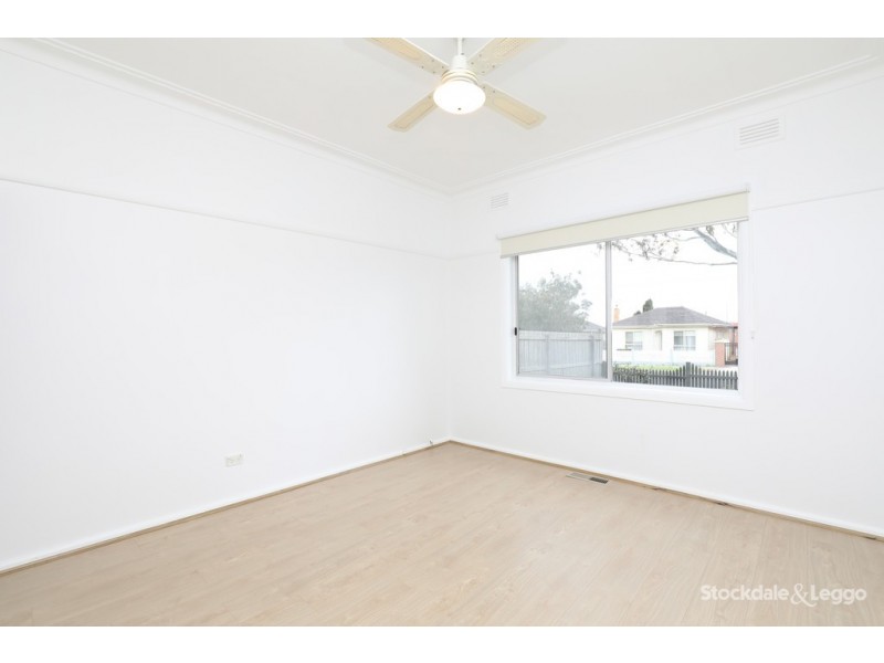12 Melbourne Avenue, Glenroy VIC 3046