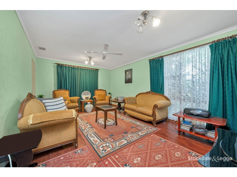 2 Canadian Court, Meadow Heights VIC 3048