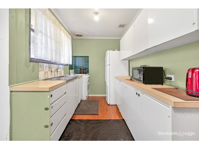 2 Canadian Court, Meadow Heights VIC 3048