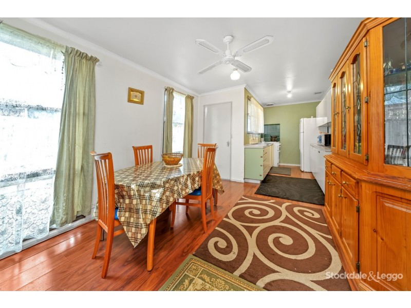 2 Canadian Court, Meadow Heights VIC 3048