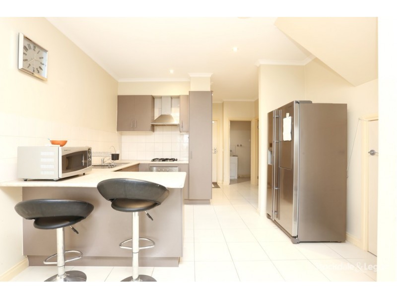 11/3-7 Nerissa Grove, Oak Park VIC 3046