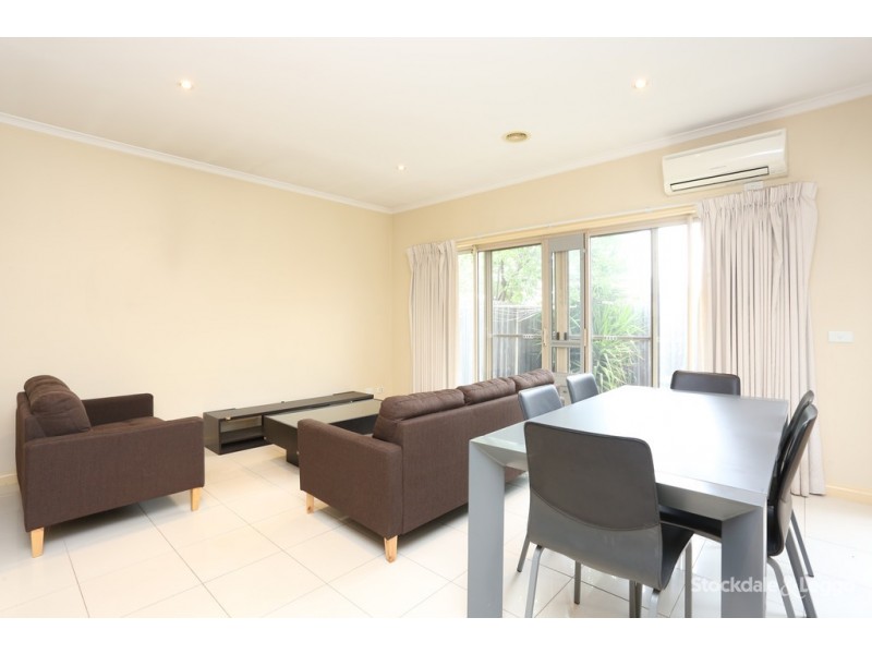 11/3-7 Nerissa Grove, Oak Park VIC 3046