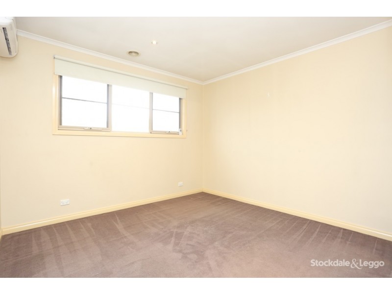 11/3-7 Nerissa Grove, Oak Park VIC 3046