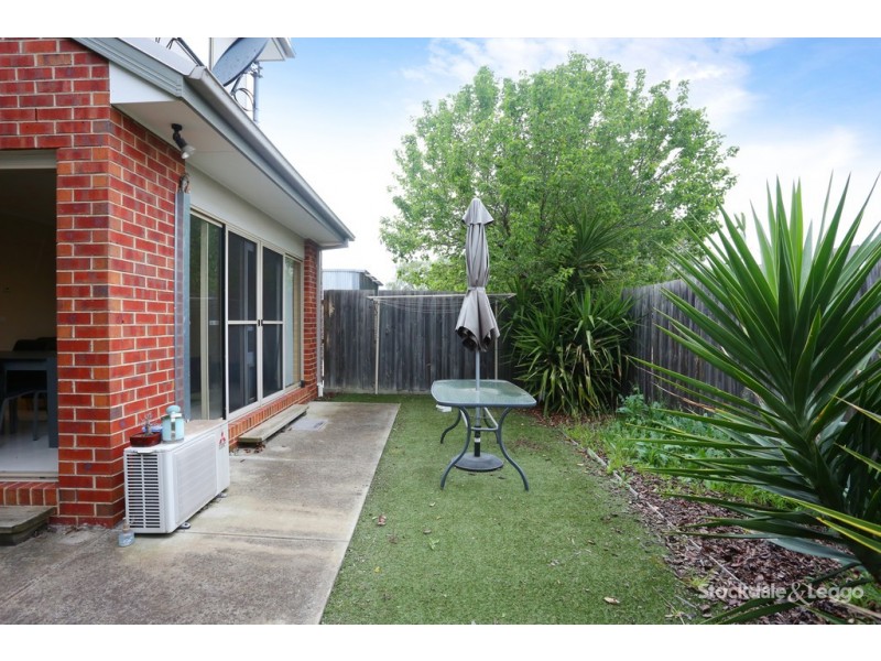 11/3-7 Nerissa Grove, Oak Park VIC 3046