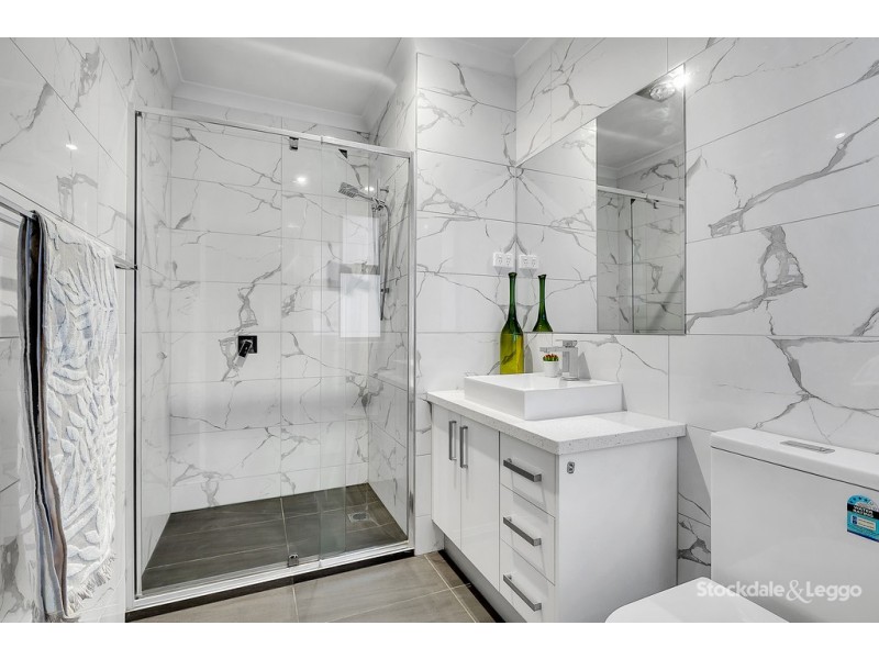 2/36 Grandview Street, Glenroy VIC 3046