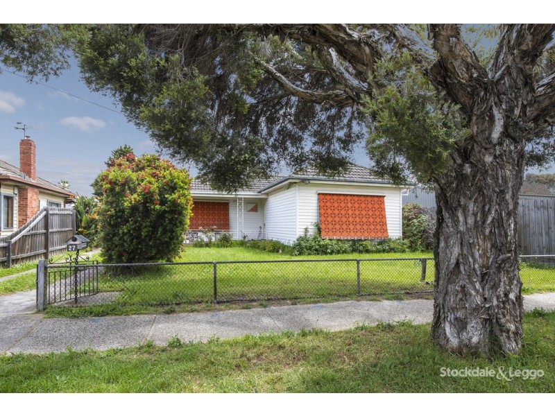 27 Neil Street, Hadfield VIC 3046