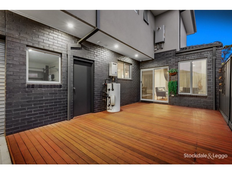 1/122 Loongana Avenue, Glenroy VIC 3046