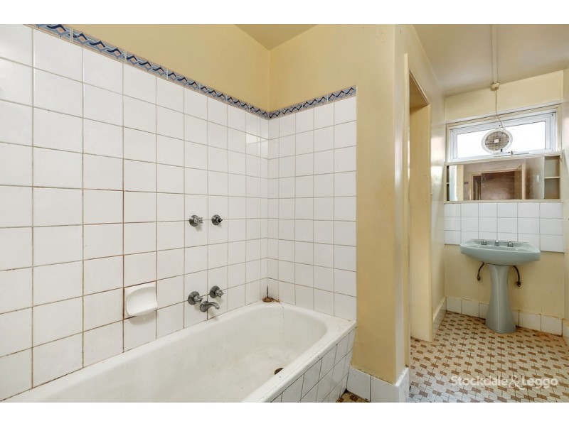 2/564 Pascoe Vale Road, Pascoe Vale VIC 3044