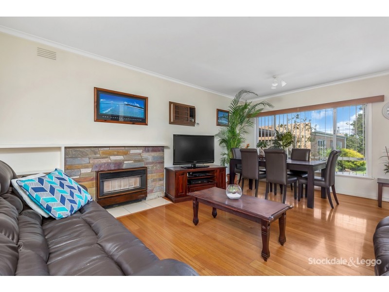 18 Larlac Street, Hadfield VIC 3046