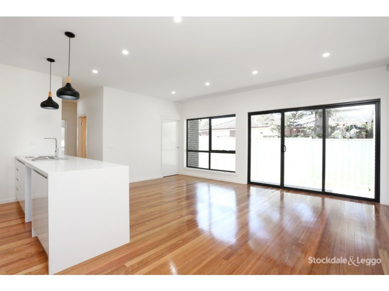 4/9 Prospect Street, Glenroy VIC 3046