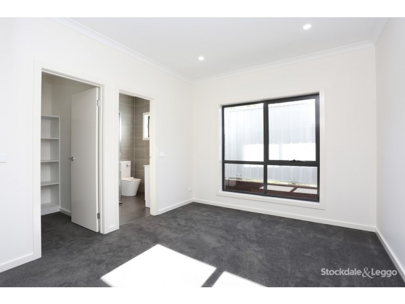 4/9 Prospect Street, Glenroy VIC 3046