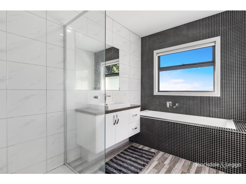 4/128 Middle Street, Hadfield VIC 3046