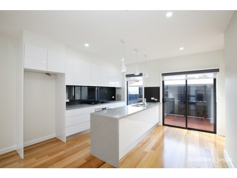 2/6 Rollo Street, Coburg North VIC 3058