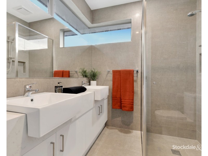 1/17 Justin Avenue, Glenroy VIC 3046