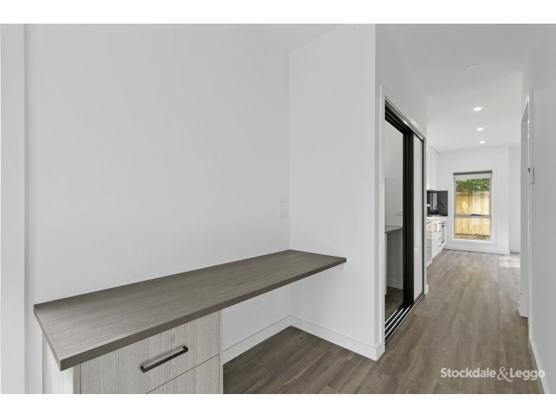 2B Davies Street, Hadfield VIC 3046