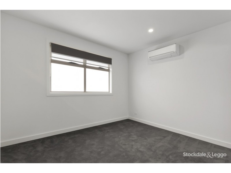 2B Davies Street, Hadfield VIC 3046