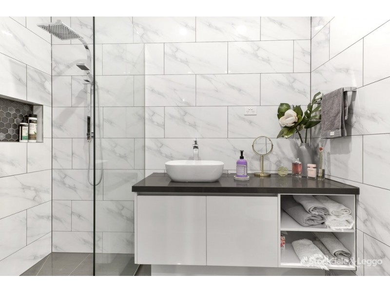 1/62 Cornwall Road, Pascoe Vale VIC 3044