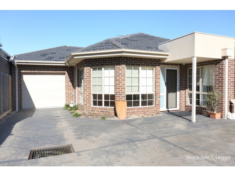 2/121 Hilton St, Glenroy VIC 3046
