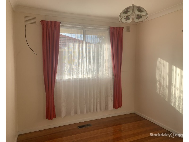 12 Second Avenue, Craigieburn VIC 3064